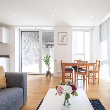La Creme 1 Bed Apartment - Canning Town London Ngoại thất bức ảnh